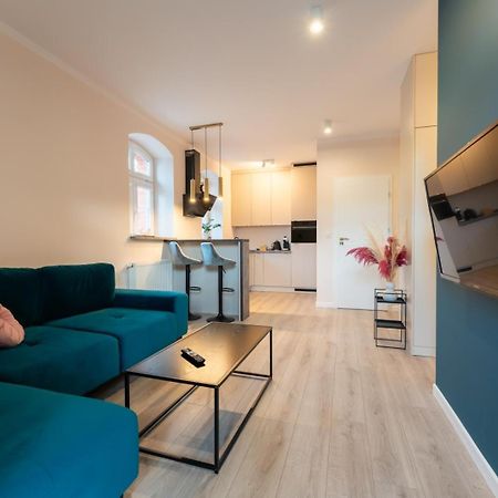 Apartament Smile - Z Prywatnym Monitorowanym Parkingiem By Spaceapart Еленя-Гура Экстерьер фото