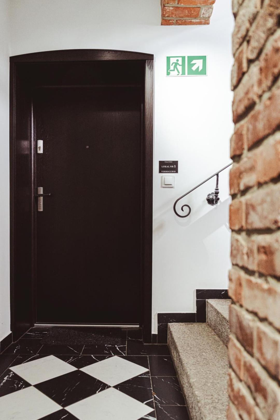Apartament Smile - Z Prywatnym Monitorowanym Parkingiem By Spaceapart Еленя-Гура Экстерьер фото